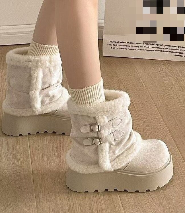 The Ophelie Plush Lined Winter Snow Boots Cuffable Shaft Chunky Platform Warm Ankle Detail – La Rose Couture Shoes & Footwear