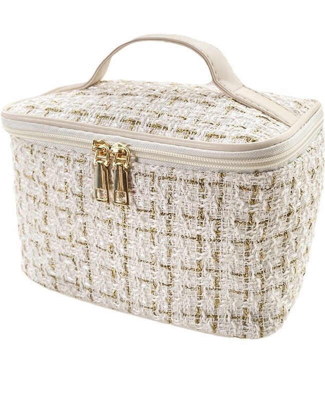 The Daphne Plaid Makeup Bag with Zipper Closure Detail – La Rose Couture Handbags & Clutches