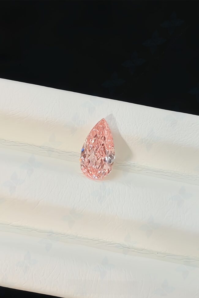 The Roxane Pear Shaped Pink Diamond with Igi Certification Detail – La Rose Couture Jewellery & Accessories