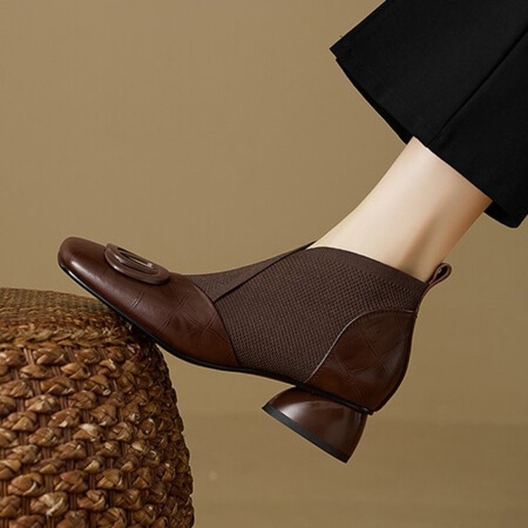 Women's Retro Square-Toe Chunky Heel Shoes - Image 3