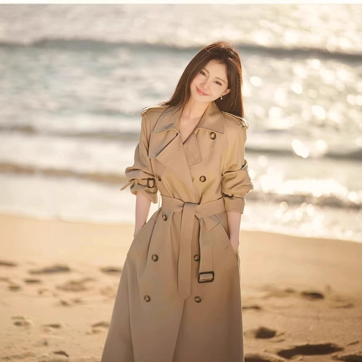 Women's mid-length windbreaker jacket - Image 5