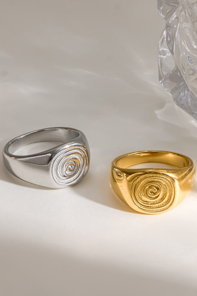 The Solene Spiral Fingerprint Stamp Ring Detail – La Rose Couture Jewellery & Accessories