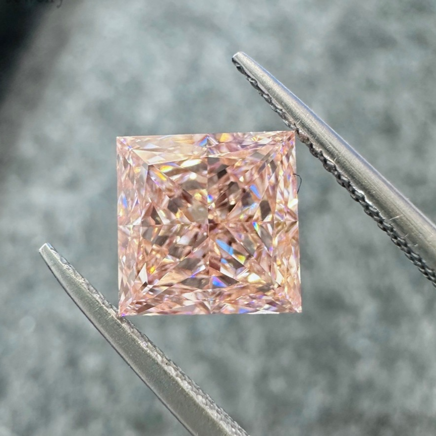 IGI Certified 1.31CT Princess Cut Pink Lab Grown CVD Loose Diamond for Jewelry - Image 2