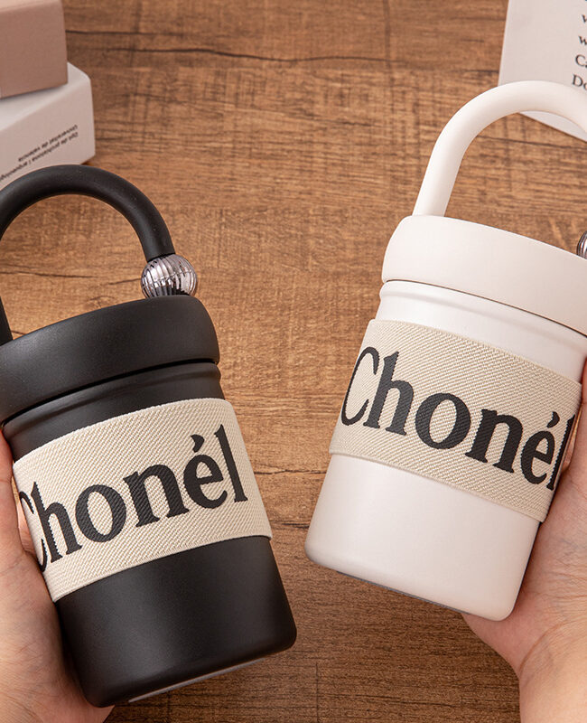 The Salome 316 Stainless Steel Vacuum Insulated Thermos Cup with Handle and Cover 500ml Detail – La Rose Couture Handbags & Clutches