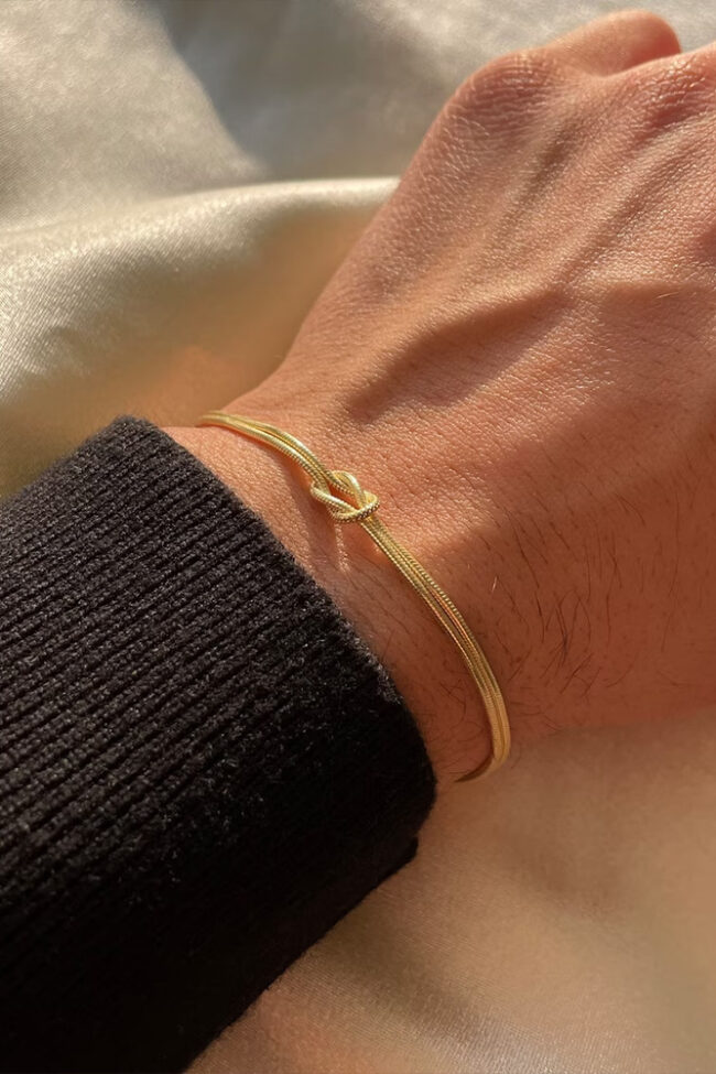 The Genevieve Titanium Steel Non Fading Knotted Snake Bone Bracelet Detail – La Rose Couture Jewellery & Accessories