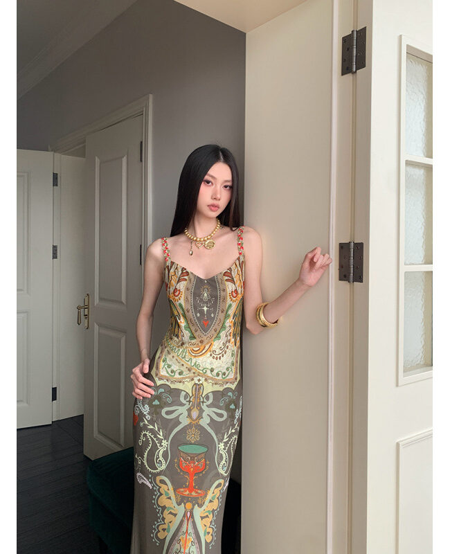 The Sabine High Waist Floral Print Fishtail Dress Detail – La Rose Couture Dresses & Gowns