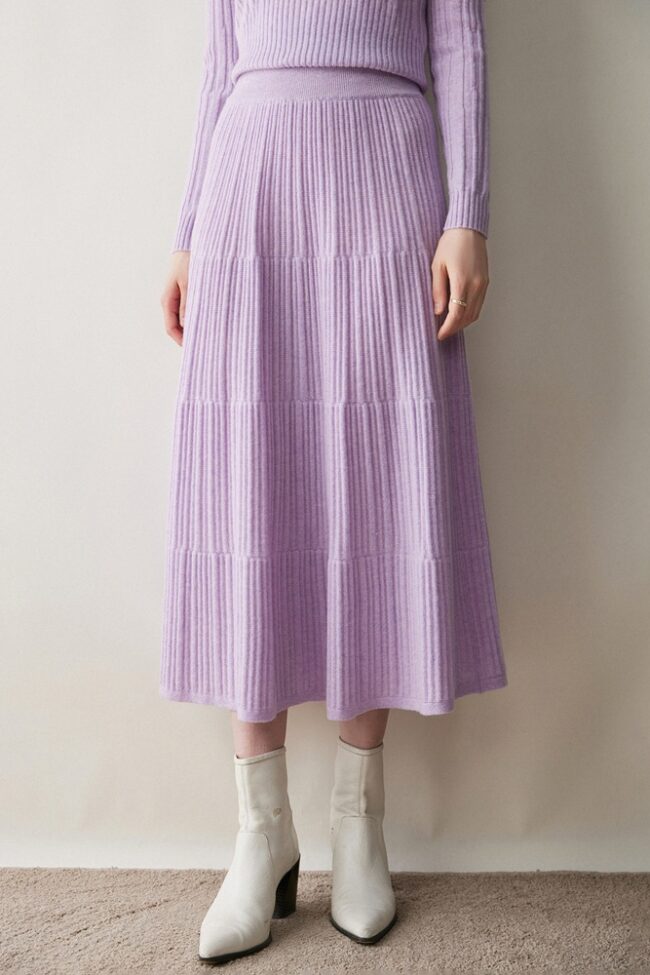 The Laurene Cashmere Knitted Skirt Detail – La Rose Couture Trousers & Skirts