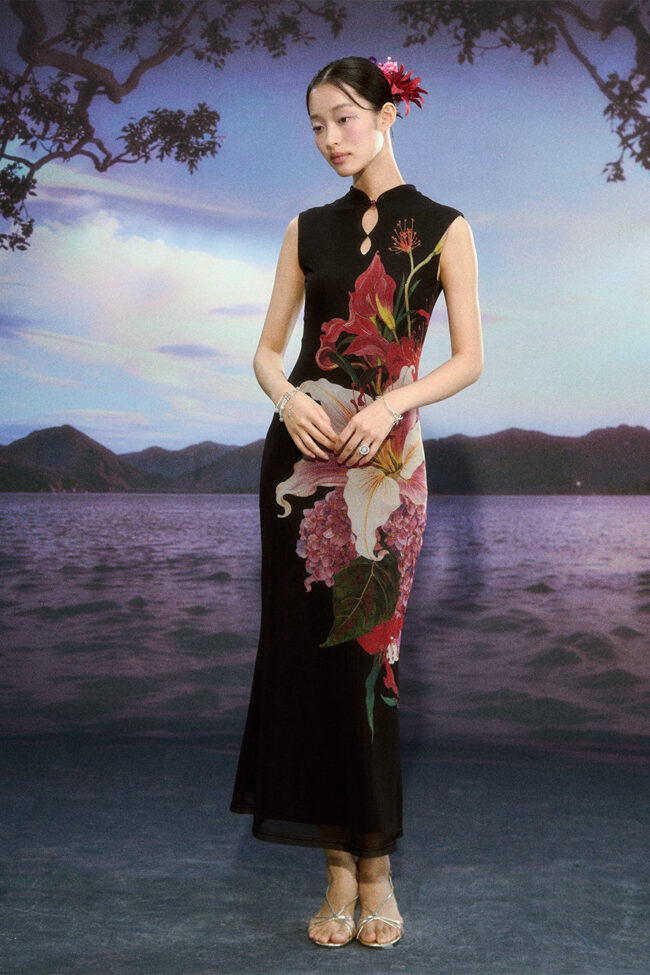 The Marlene Floral Gradient Mesh Cheongsam Dress Detail – La Rose Couture Dresses & Gowns
