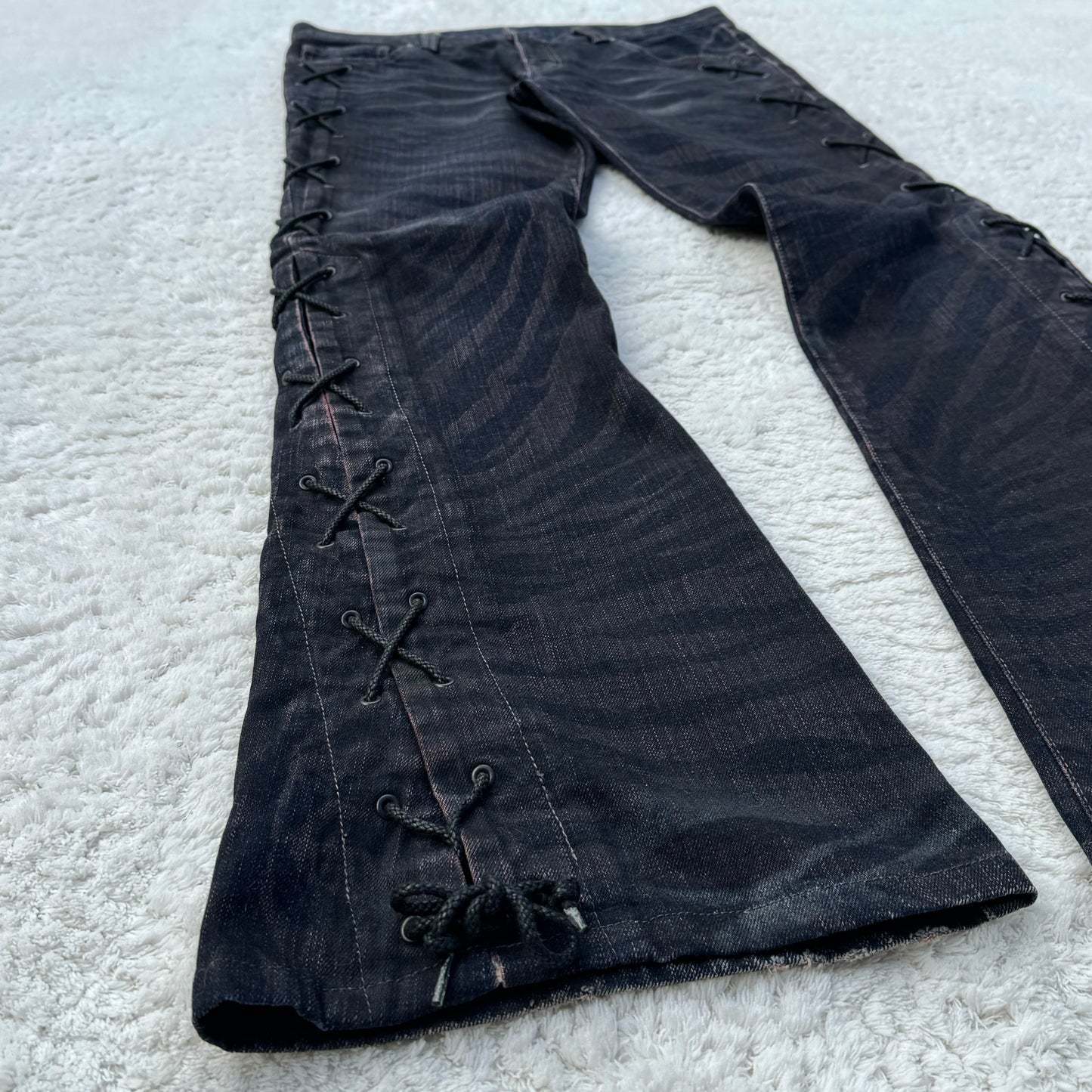 Embroidered Bootcut Low-Waist Jeans - Image 2