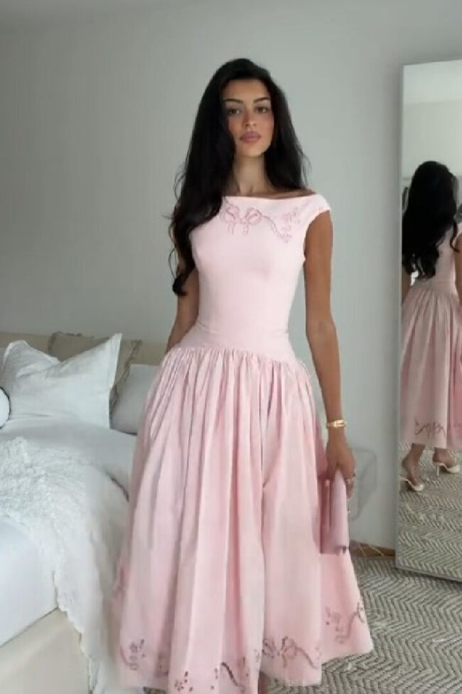 The Virginie French Off Shoulder Embroidered Waist Slimming Dress Detail – La Rose Couture Dresses & Gowns