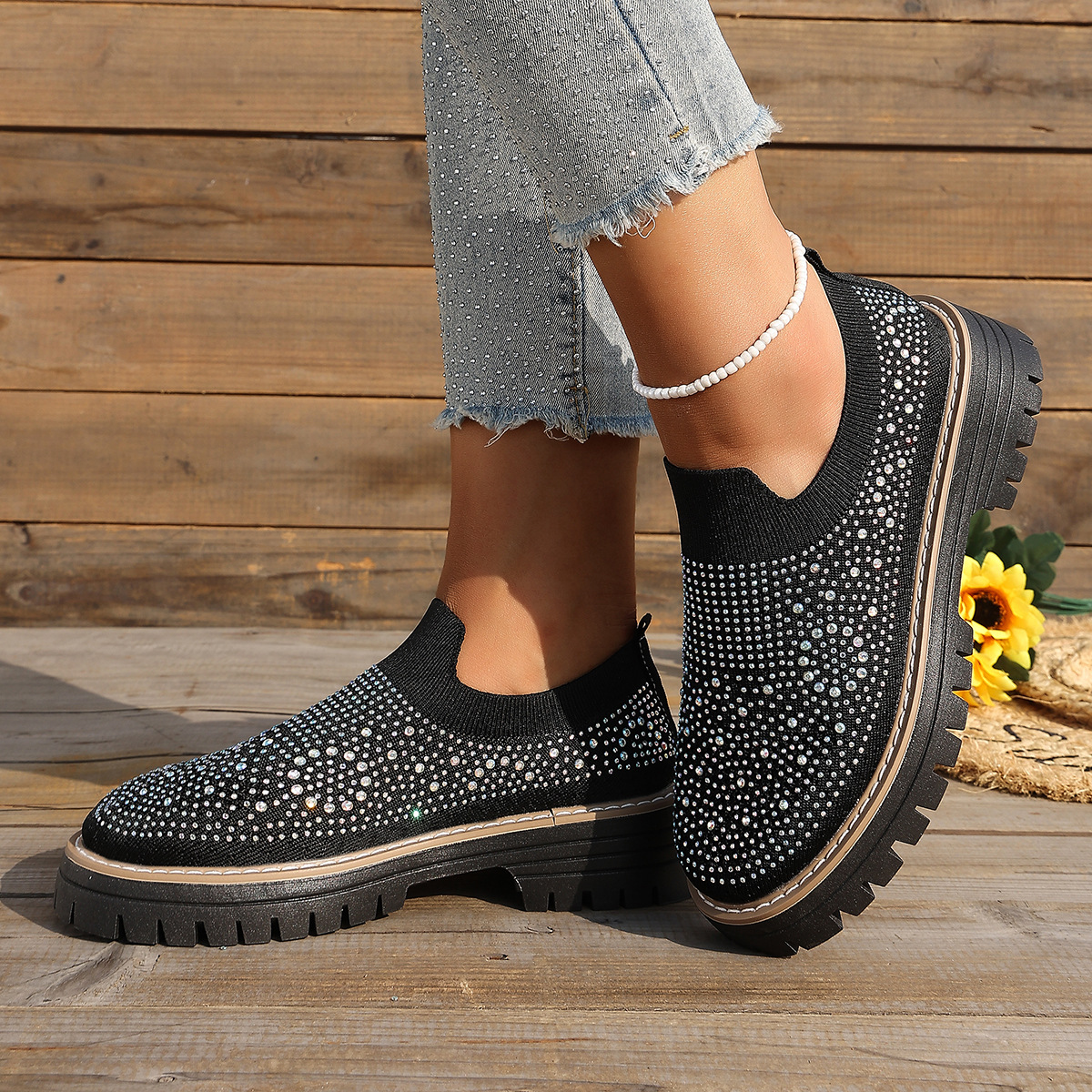 Womens Rhinestone Decorated Flat Sole Casual Shoes - Image 5