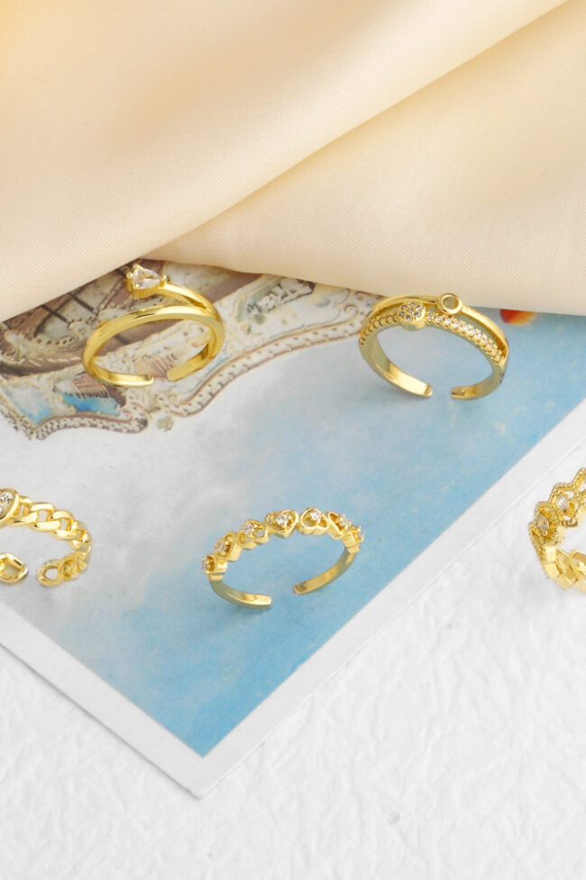 The Aurelia Vintage Copper Gold Plated Adjustable Ring Detail – La Rose Couture Jewellery & Accessories