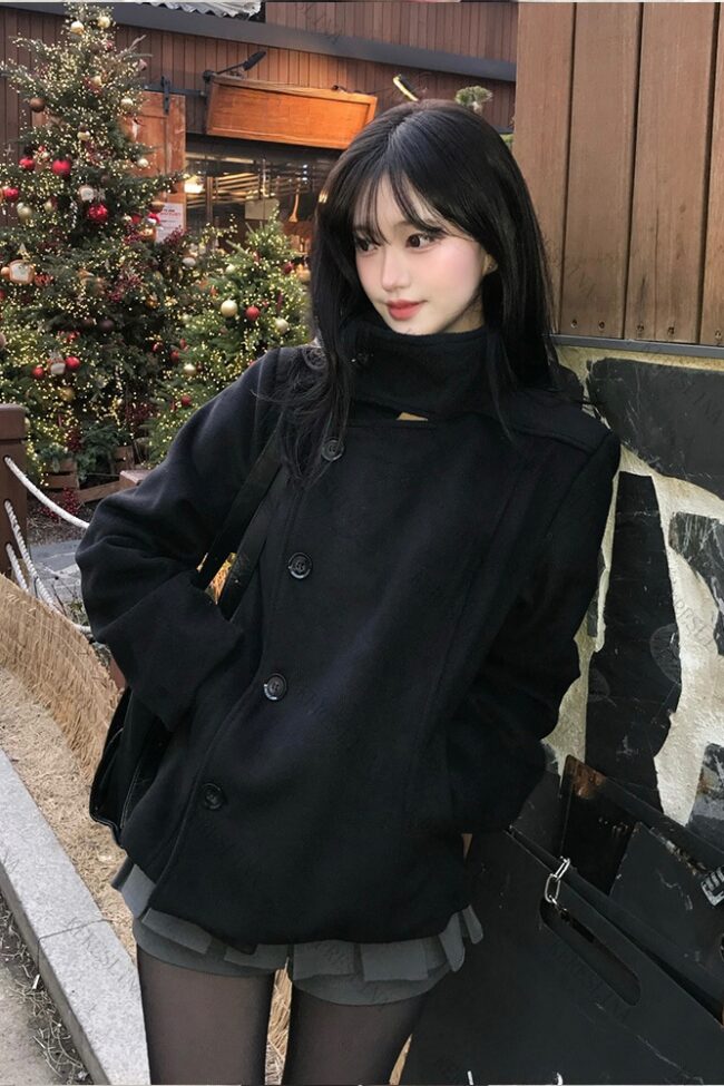 The Madeleine Minimalist Stand Collar Sweatshirt Jacket Detail – La Rose Couture Coats & Jackets