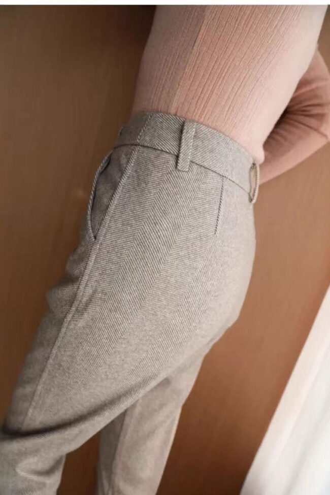 The Prudence Woolen Pants Detail – La Rose Couture Trousers & Skirts