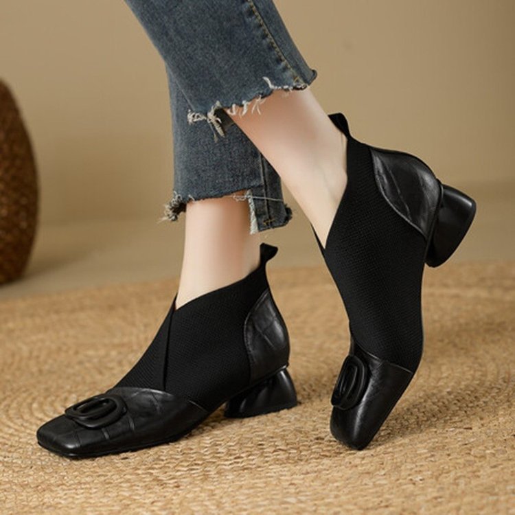 Women's Retro Square-Toe Chunky Heel Shoes - Image 4