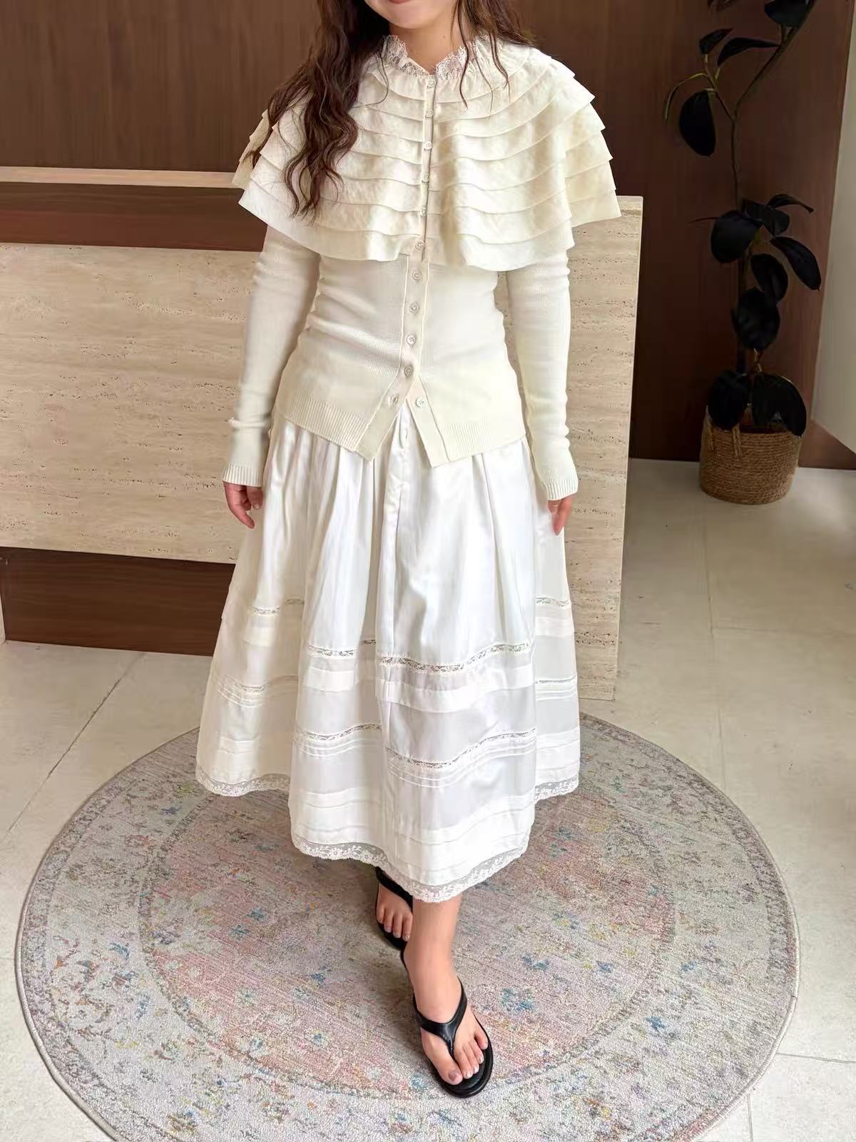 French Style Lace Splicing Floral Pleated A-Line Skirt - Image 5