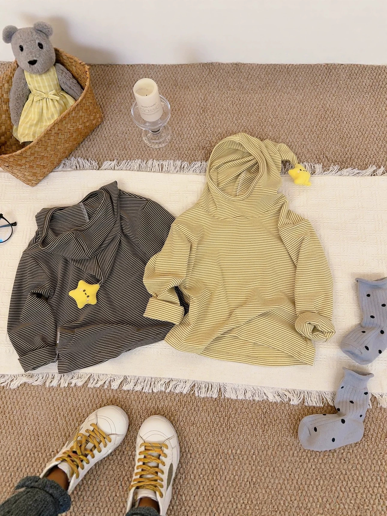 Hooded sweatshirt - Image 3