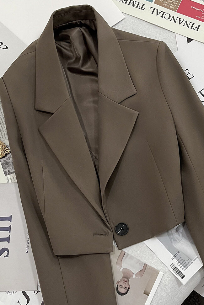 The Genevieve Casual Suit Jacket Detail – La Rose Couture Coats & Jackets