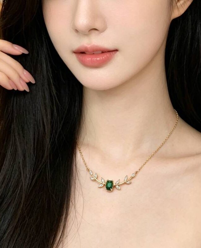 The Blanche Branch Necklace Woman Detail – La Rose Couture Jewellery & Accessories