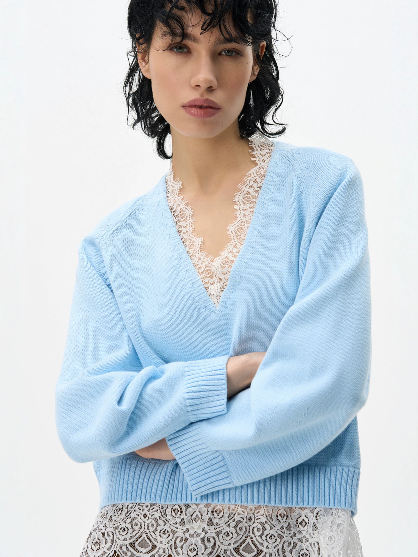 French Style Lace Trim V Neck Knit Sweater - Image 2