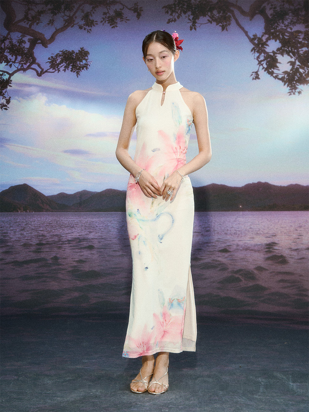 Gradient Lily Floral Cheongsam Dress - Image 4
