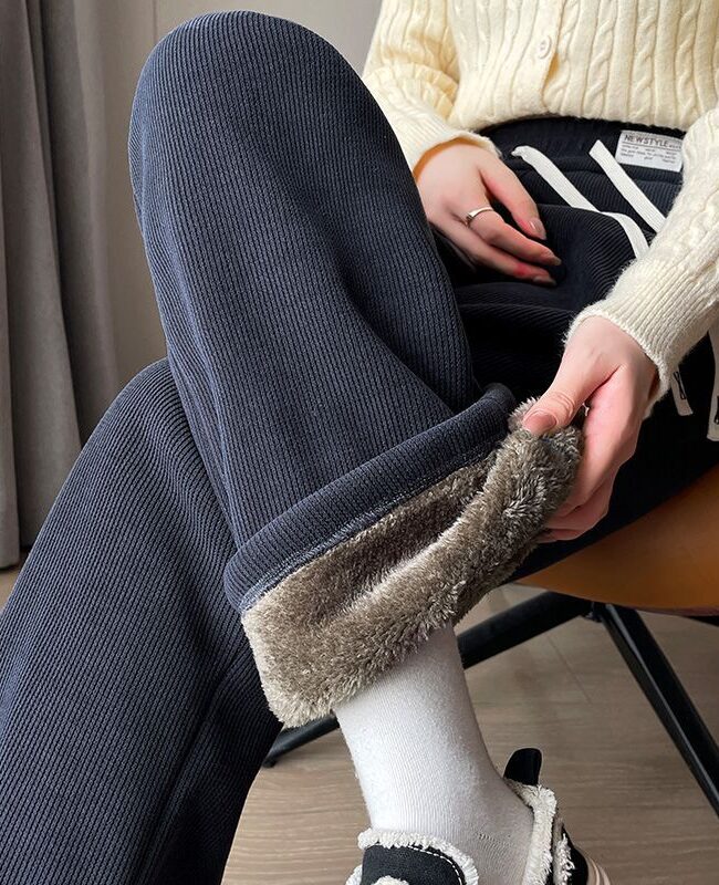 The Morgane Fleece Lined Winter Warm Pants Detail – La Rose Couture Trousers & Skirts
