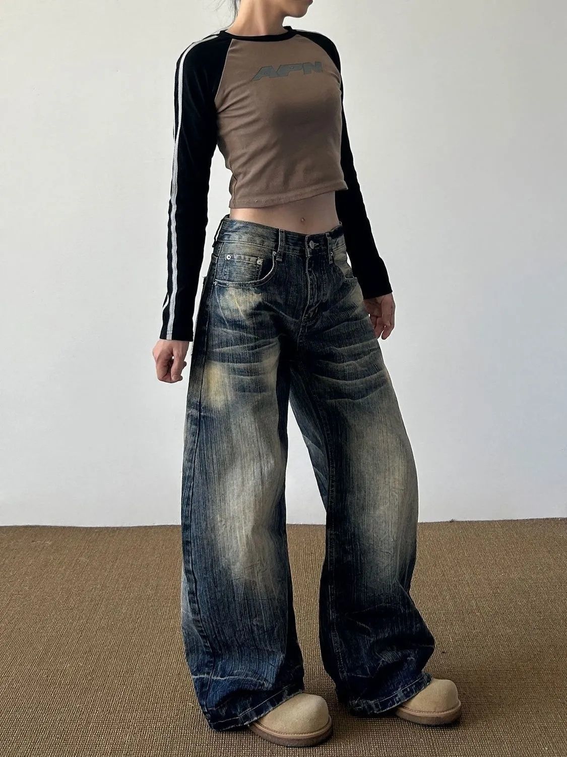 Womens High Waist Wide Leg Jeans - Image 4