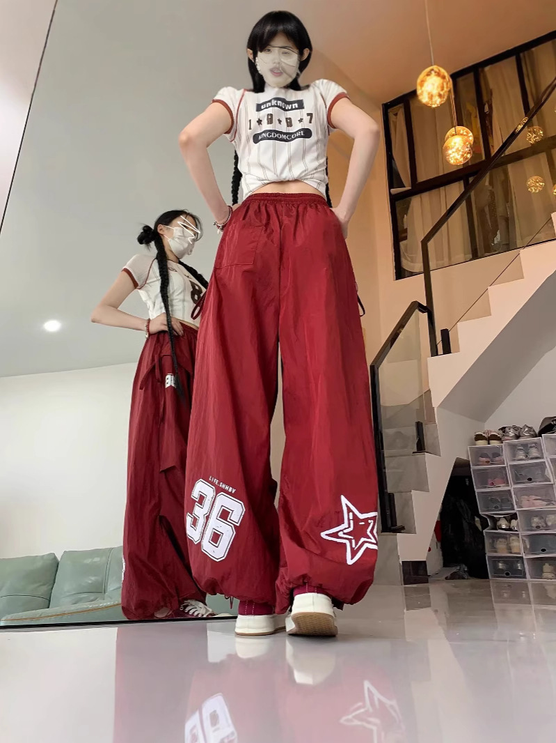 Womens Wide-Leg Dance Cargo Pants - Image 3