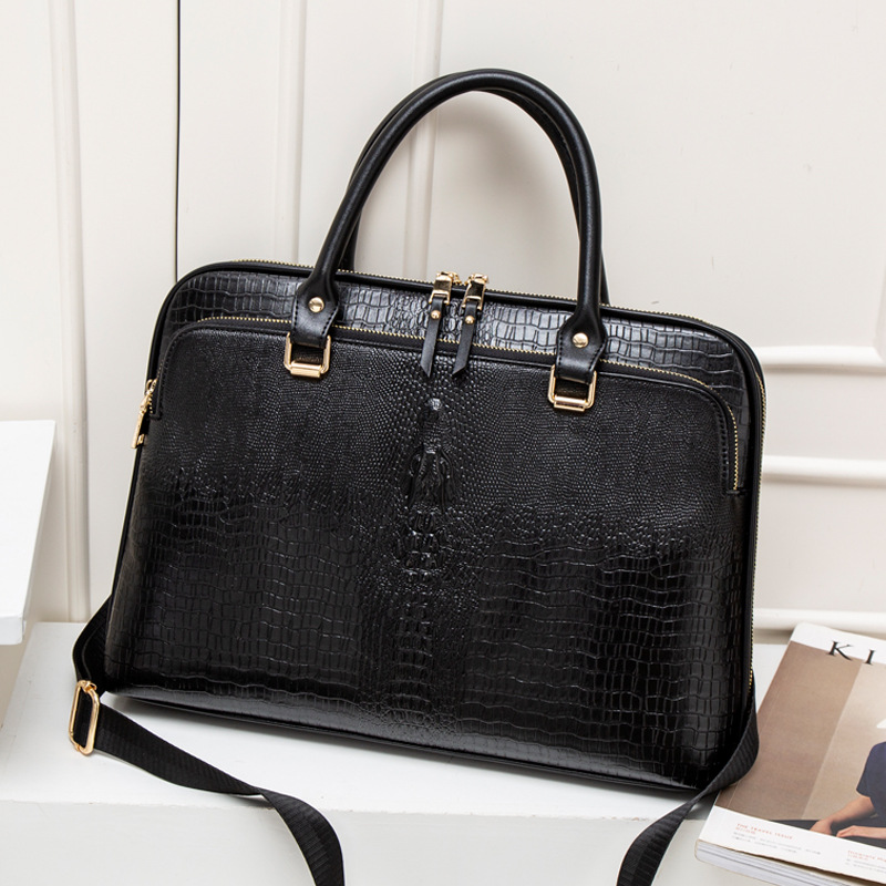 Laptop Messenger Bag