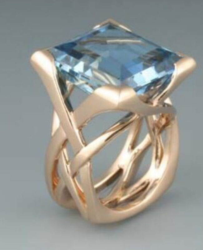 The Odette Gold Hollow Geometric Ring with Square Blue Zircon Inlay for Unisex – La Rose Couture Jewellery & Accessories