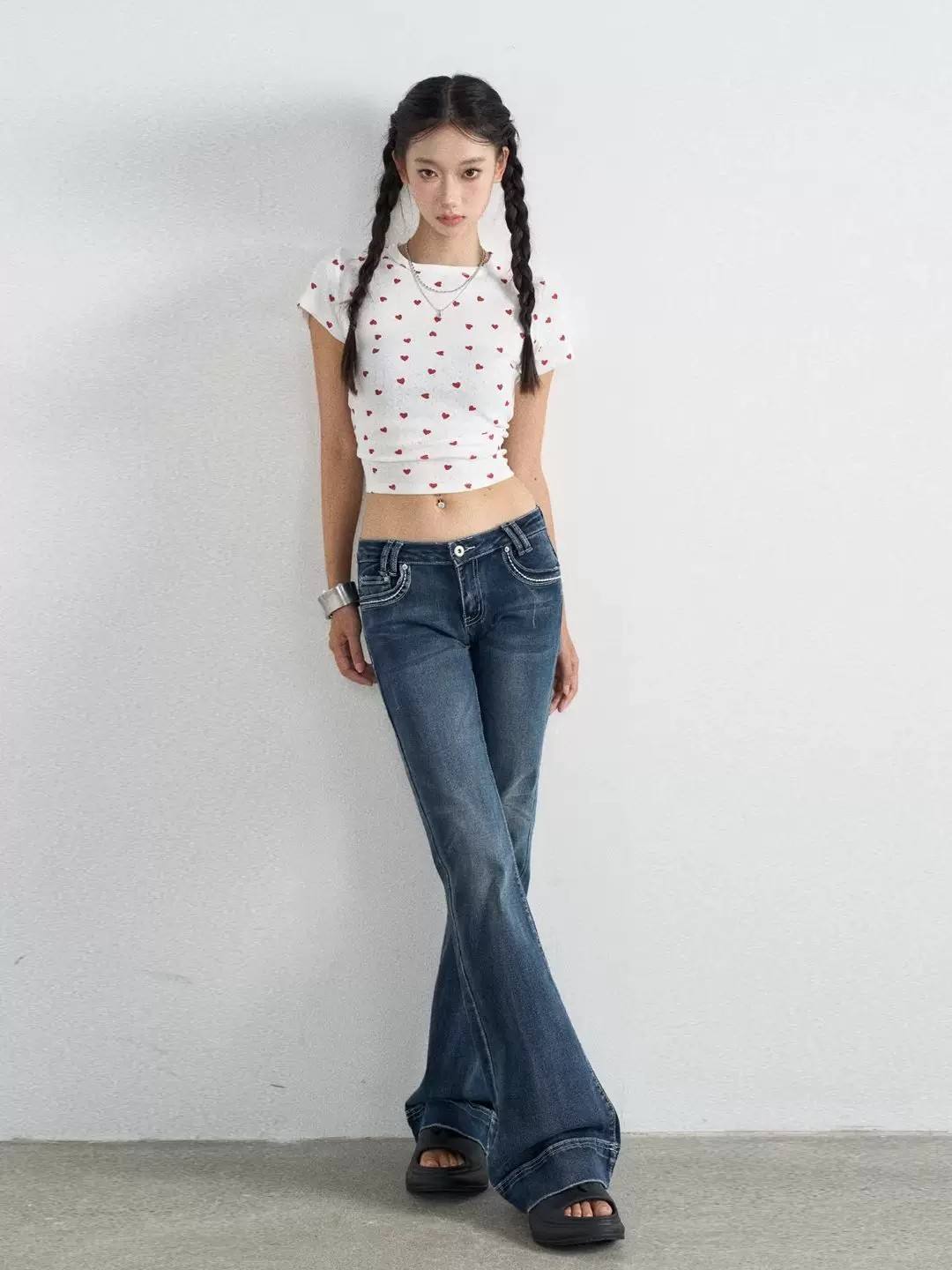 Womens Vintage Washed Flared Jeans - Image 2