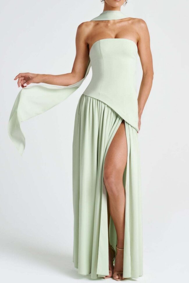 The Prudence Solid Split Dress Detail – La Rose Couture Dresses & Gowns
