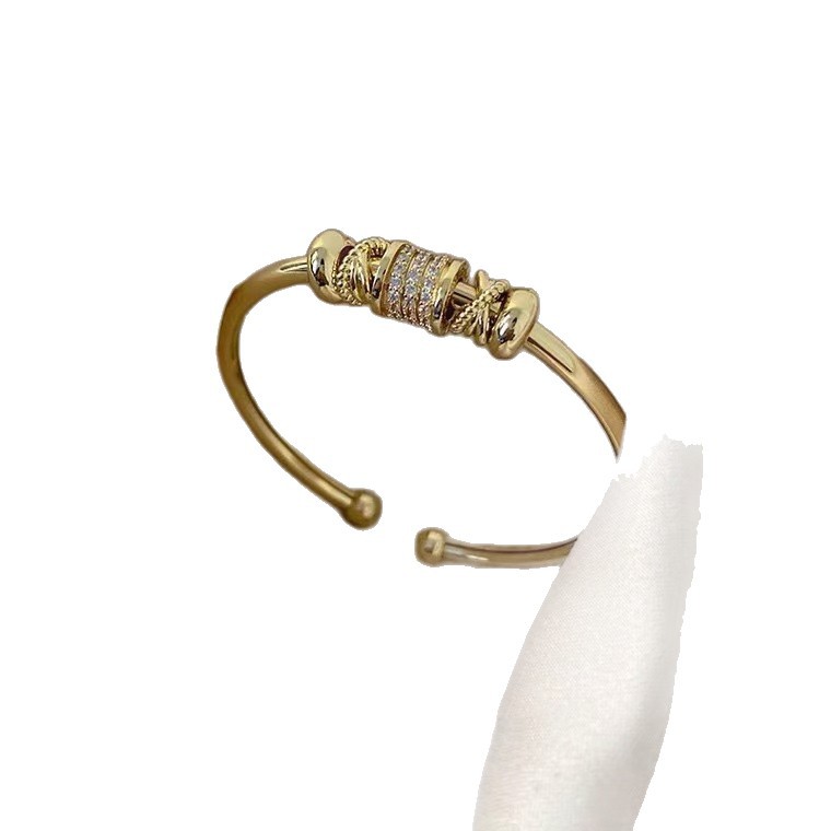 Adjustable Open-Waist Copper Alloy Bracelet For Women - Image 3