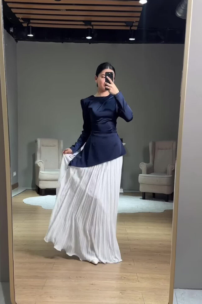 The Iris Elegant Long Sleeve Color Block Two Piece Dress Detail – La Rose Couture Dresses & Gowns