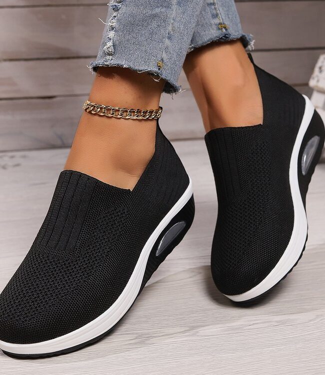 The Pauline Flyknit Air Walking Sneakers Detail – La Rose Couture Shoes & Footwear