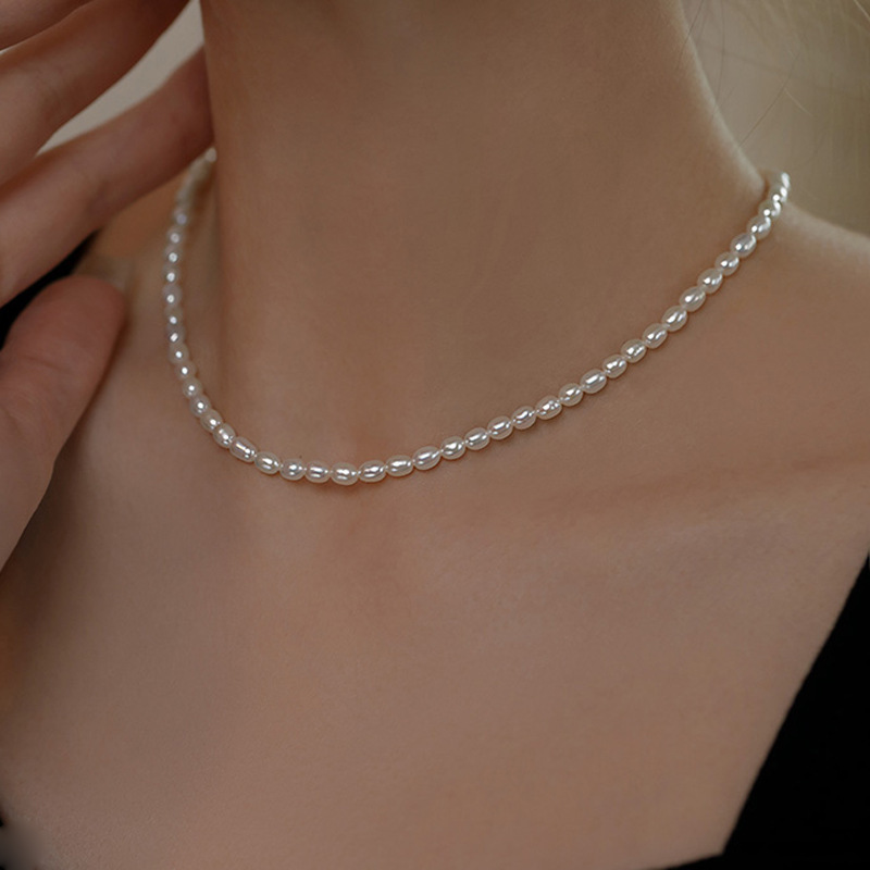 Stainless Steel Imitation Pearl Necklace Gold U-Shaped Pendant Fashion Jewelry