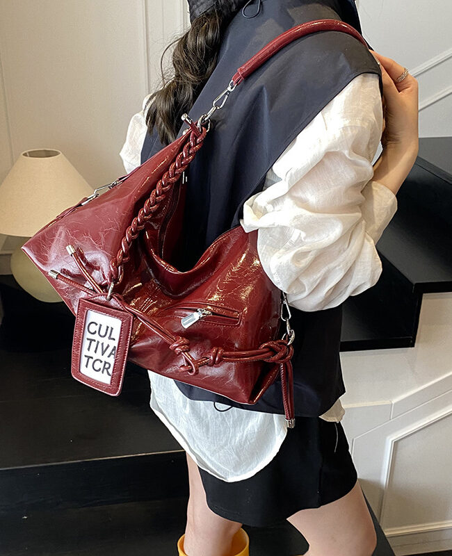 The Muriel Large Tote Bag Detail – La Rose Couture Handbags & Clutches